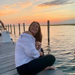Meet your Posher, Gabriella